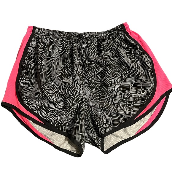 nike tempo lux running shorts